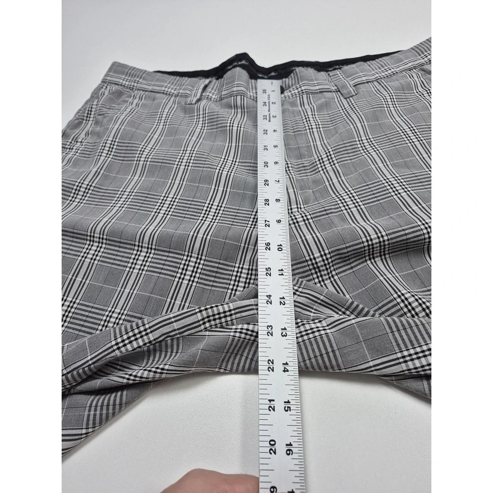 Travis Mathew Banks Plaid Shorts Men's 38 Gray Chino Stretch Golf Casual